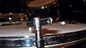 Batter and deals resonant drum heads